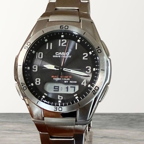 Montre solaire robuste