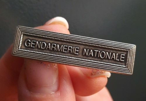 A06p04 gendarmerie nationale - gendarmerie,