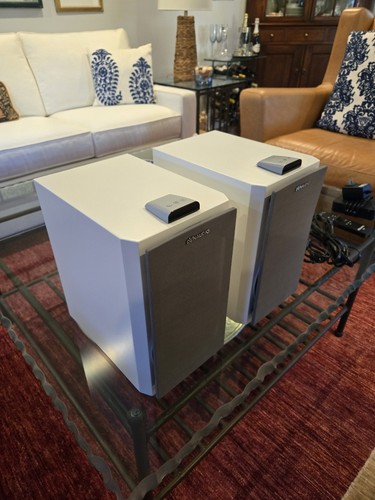Dynaudio xeo speakers - speakers,