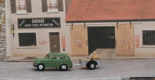 Lada 4x4 remorque n 1 - lada,