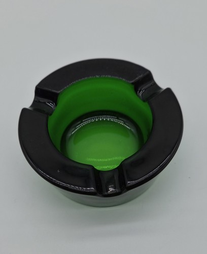 Cendrier verre épais vert - en,