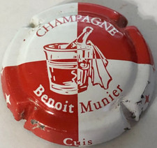 Capsule de Champagne MUNIER Benoit (4. rouge et blanc)
