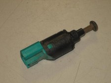 Contacteur feu stop PEUGEOT