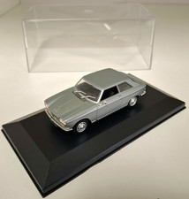 Peugeot 204 Coupé 1967 1/43 Norev Boite Vitrine