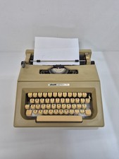 Vintage Olivetti Lettera 25