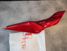 Cache latéral coté droit rouge CB125F 2015-20 HONDA 83700-KPN-E00ZD
