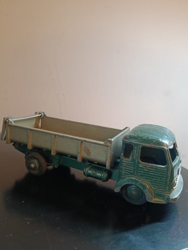 Camion dinky toys - dinky, simca