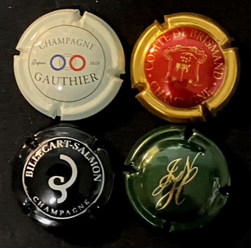 Série capsules de - de,