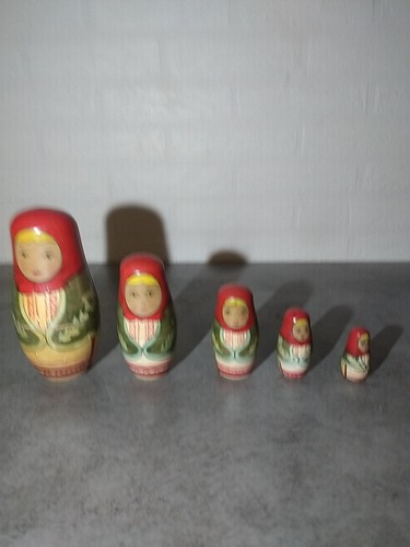 Poupée russe matriochka - poupée,