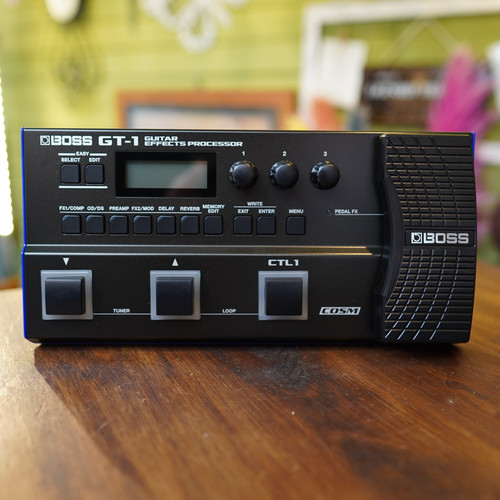 Boss guitar effects - boss, gt-1