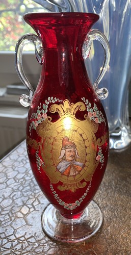 Vase cristal rouge - , rubis
