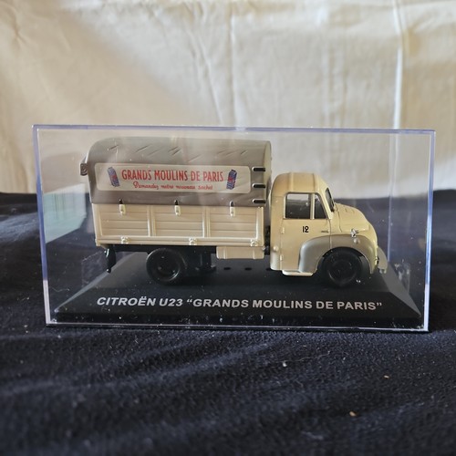Citroën u23 grands moulins - ,