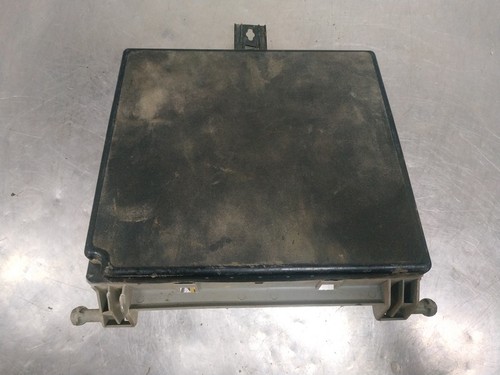 Boîtier fusibles peugeot 205 - fusibles,