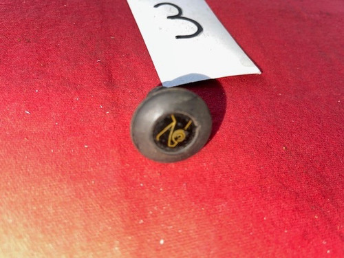 Bouton ouverture capot - bouton,