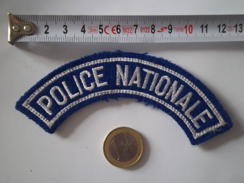 écusson obsolète police