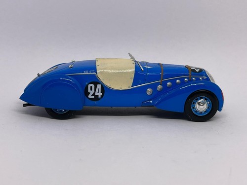 Peugeot 402 1938 24h - 402, ds
