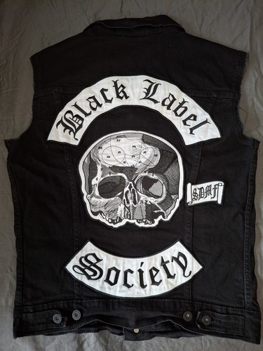 Black label society skull - society,