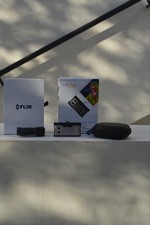 FLIR One Gen 3  Caméra Thermique pour Smartphones iOS iPhone Port Lightning