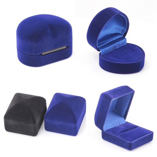 Boîte bijoux velours - à,