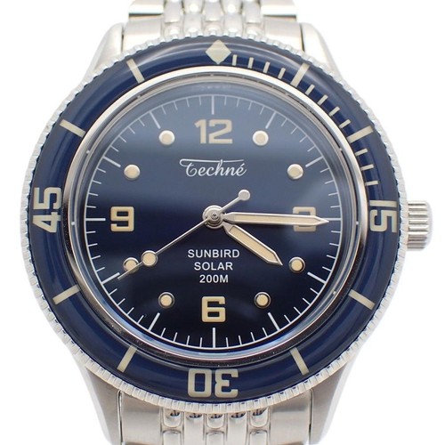 Limitée 100 montres techne - 100,