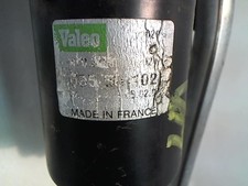 Moteur essuie glace avant