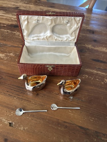 Ancienne salière poivrière