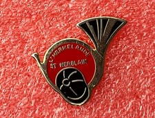 T40 Pins CHASSE & CHASSEUR Hermelande COR DE CHASSE St Herblain Lapel Pin Badge