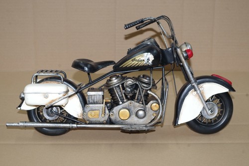 Modèle tôle moto - modèle,