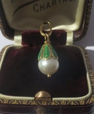 Pendentif ancien Perle de