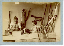 Turquie, Armurier arabe  Vintage albumen print. Tirage albuminé  10x14  Ci