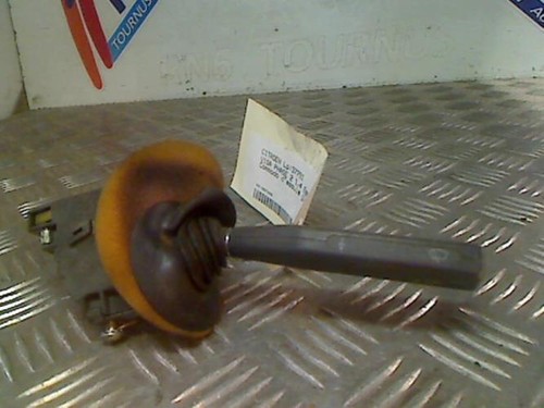 Commodo essuie glaces - commodo,