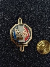 Pin's Pins Pin Enamel 20 Armée Française  "Sous Officier STAT" 