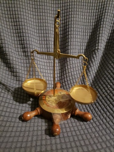 Ancienne balance trébuchet - balance,