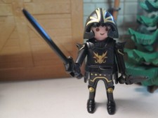 Chevalier noir et or custom