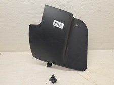 Cache platine feu arrière