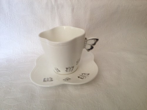 Tasse sous - et, sous-tasse