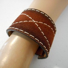 Brown leather cuff - brown,