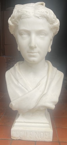 Buste féminin marbre de - buste,