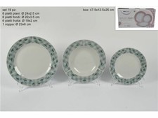 Ensemble De 19 Assiettes En