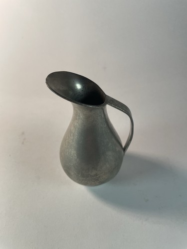 Petit pichet ancien - petit,