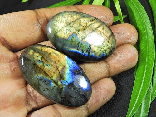 Cabochon ovale labradorite - cabochon,
