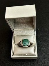 Bague chevalier avec pierre