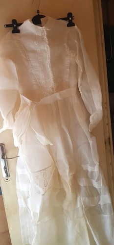 Robe longue ancienne