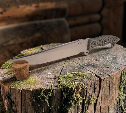 Busse urgent fury - fixed, blade