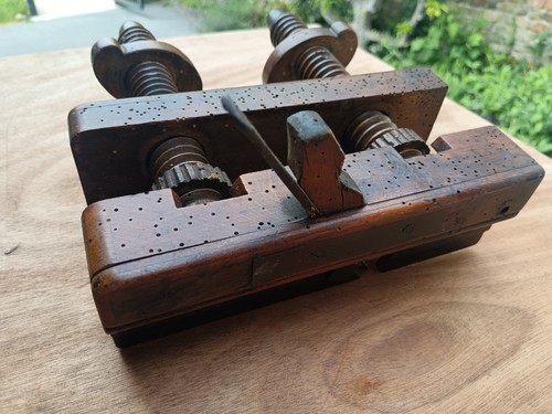 Ancien rabot bouvet - ancien, fer