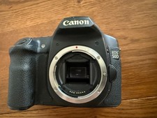 Boitier Canon EOS 50D  s'allume mais ne déclenche pas toujours(vendu en l'etat )