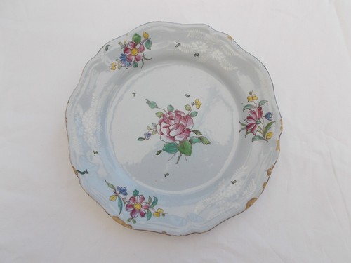 Assiette ancienne xviii saint - ancienne,