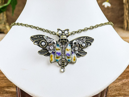 Death head moth fashion - death,
