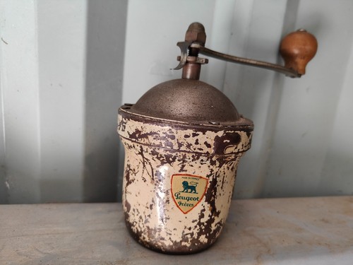 Ancien moulin cafe peugeot - cafe,