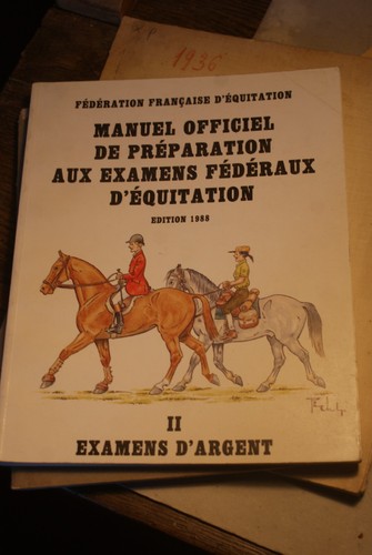 Livre manuel officiel - officiel, de
